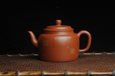 紫砂壶图片:特好朱泥全手工描金平盖古莲子 - 全手工紫砂壶网