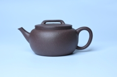紫砂壶图片:美壶特惠 特好老紫泥涌泉壶 茶人醉爱 - 全手工紫砂壶网