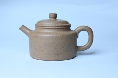 紫砂壶图片:高温油润黄龙山本山老段泥 全手工德中壶 做工特好 - 全手工紫砂壶网
