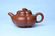 紫砂壶图片:美壶特惠 精品大红袍朱泥上合桃 茶人醉爱 - 全手工紫砂壶网