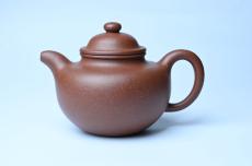 紫砂壶图片:美壶特惠 精致降坡泥大亨掇只壶 茶人醉爱 - 全手工紫砂壶网
