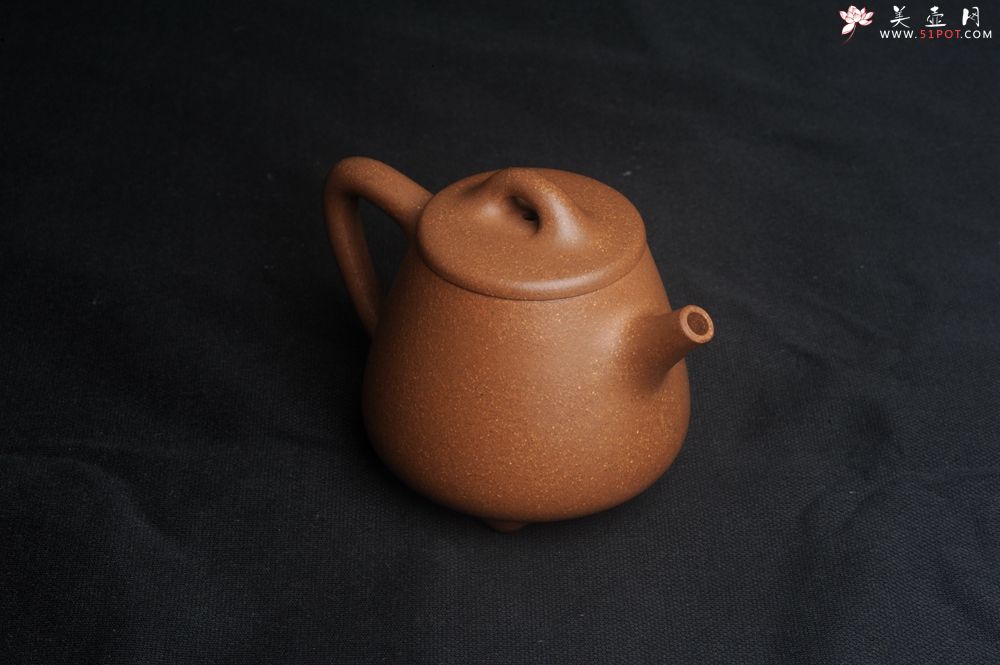 紫砂壶图片：美壶特惠 油润老段泥精致高石瓢紫砂茶壶 茶人醉爱 - 全手工紫砂壶网