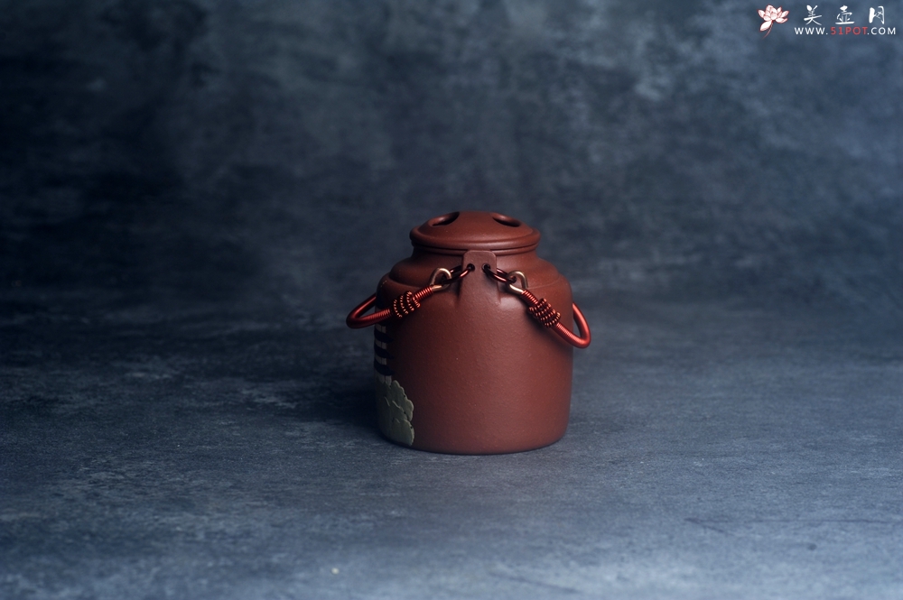 紫砂壶图片：美壶特惠 特好红皮龙精工洋桶壶 茶人醉爱 - 全手工紫砂壶网