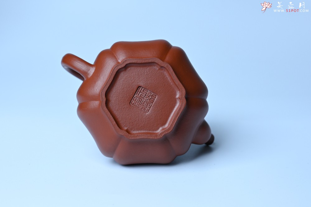 紫砂壶图片：美壶特惠 老朱泥高菱壶 茶人醉爱 - 全手工紫砂壶网