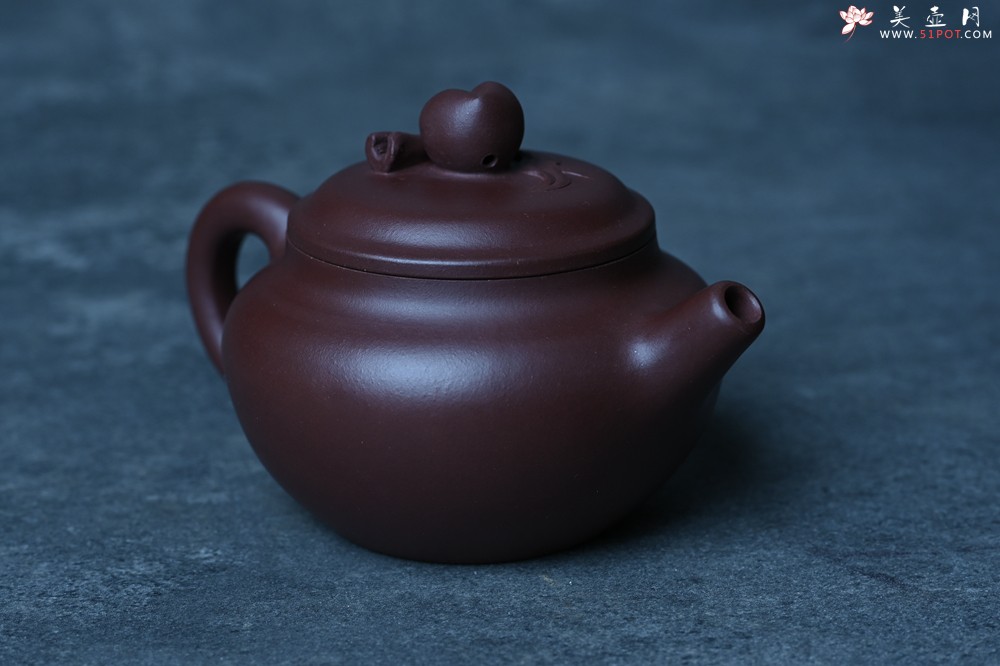 紫砂壶图片：特好老紫泥全手工寿桃壶 茶人醉爱 - 全手工紫砂壶网