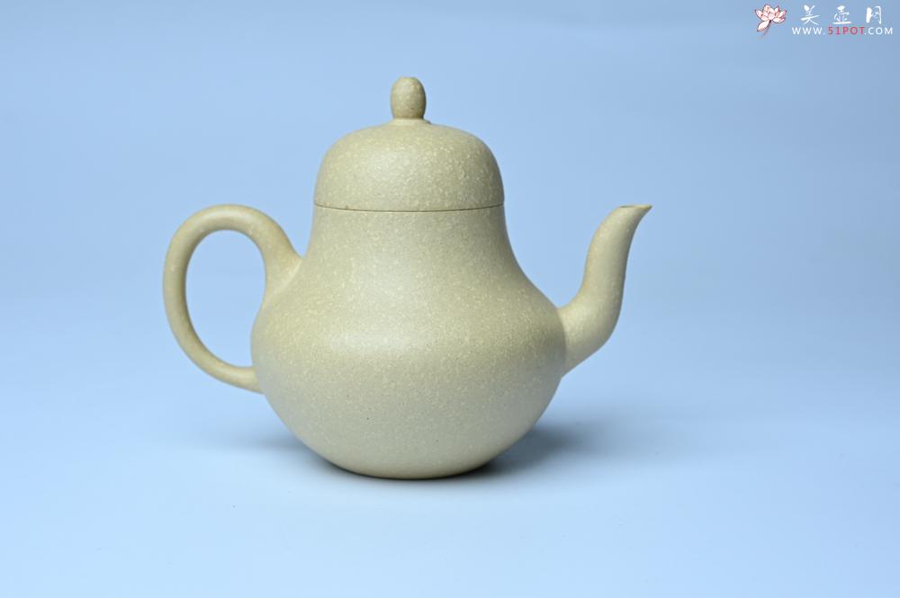 紫砂壶图片：美壶特惠 纯净本绿梨形壶 茶人醉爱 - 全手工紫砂壶网