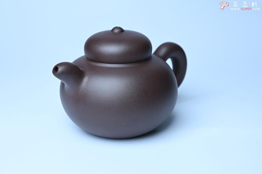 紫砂壶图片：美壶特惠 精致优质黑星土道洪风格德福壶 茶人醉爱 - 全手工紫砂壶网