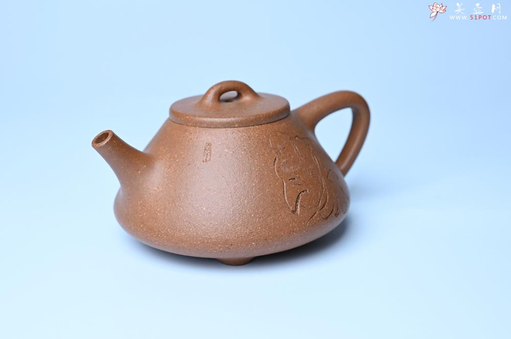 紫砂壶图片：油润五彩段泥 全手工薄胎子冶石瓢 难度大 骨肉匀挺 文气装饰罗汉图 无为 - 全手工紫砂壶网