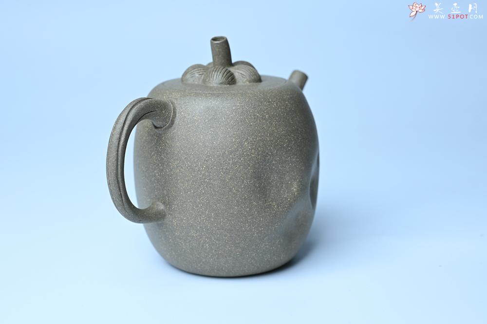 紫砂壶图片：美壶特惠 精致薄胎青段泥瓜菱壶 质量仅84g 茶人醉爱 - 全手工紫砂壶网